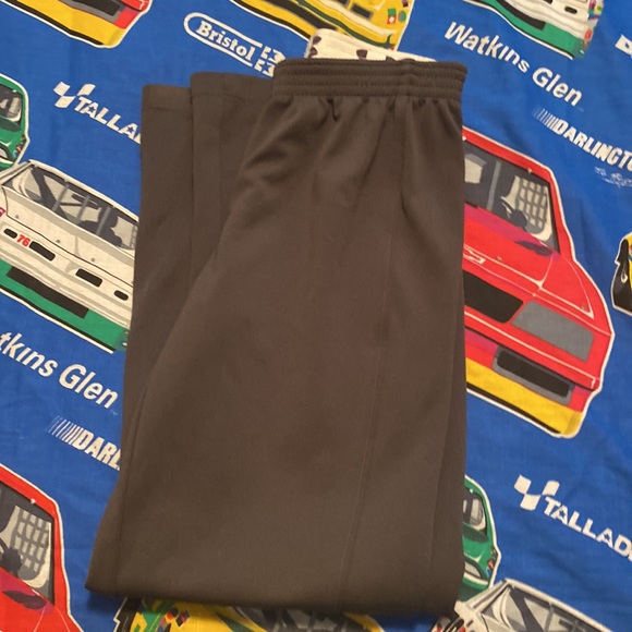 Under armour track pants - Picture 3 of 3